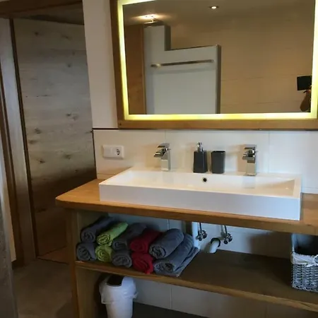 شقة Exclusiv Ferienwohnung Alpakablick *